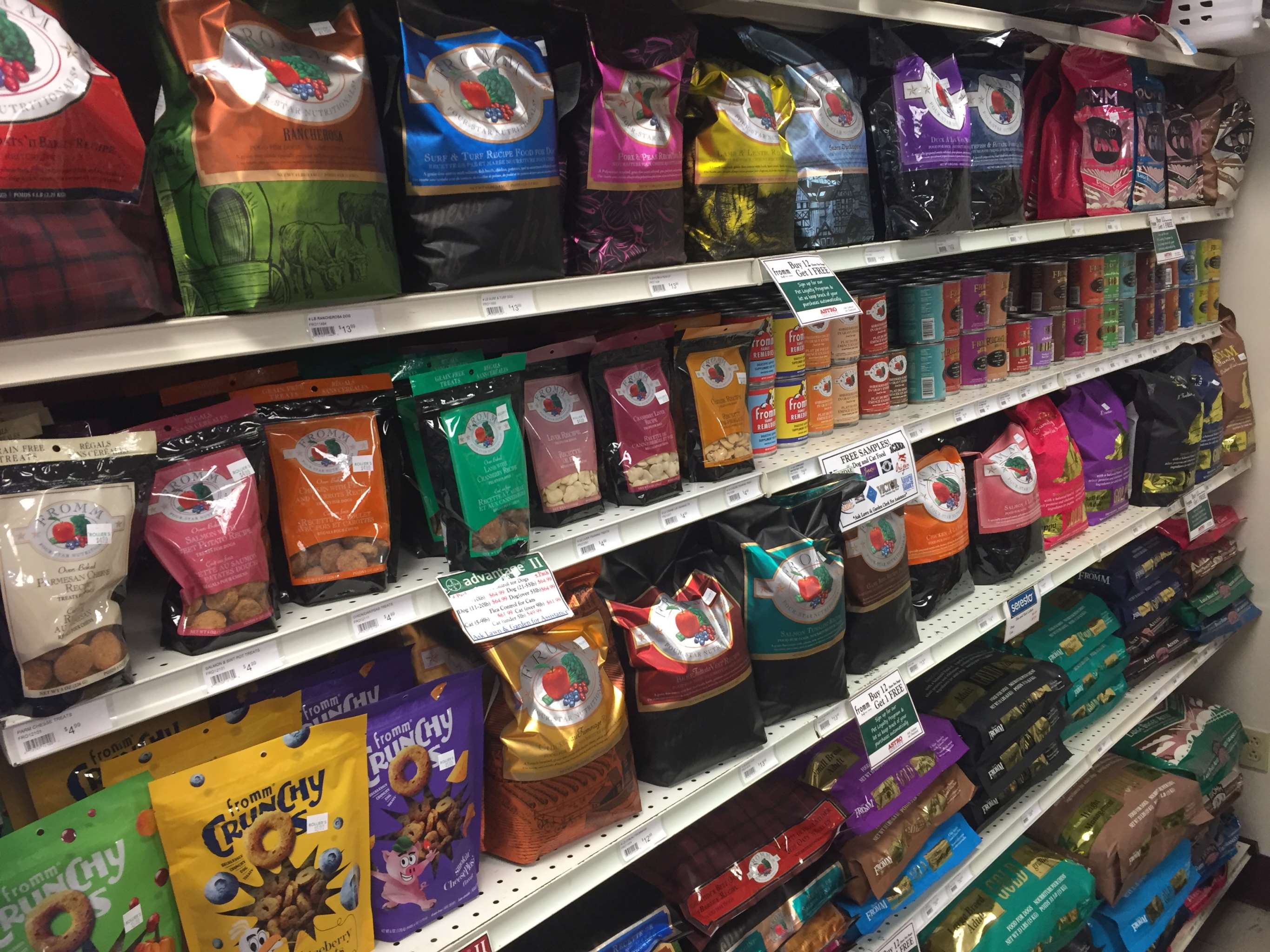 Rolliers Hardware Mt. Lebanon, PA Pet Supplies