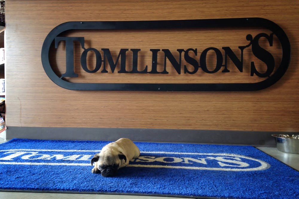 tomlinson's pet store