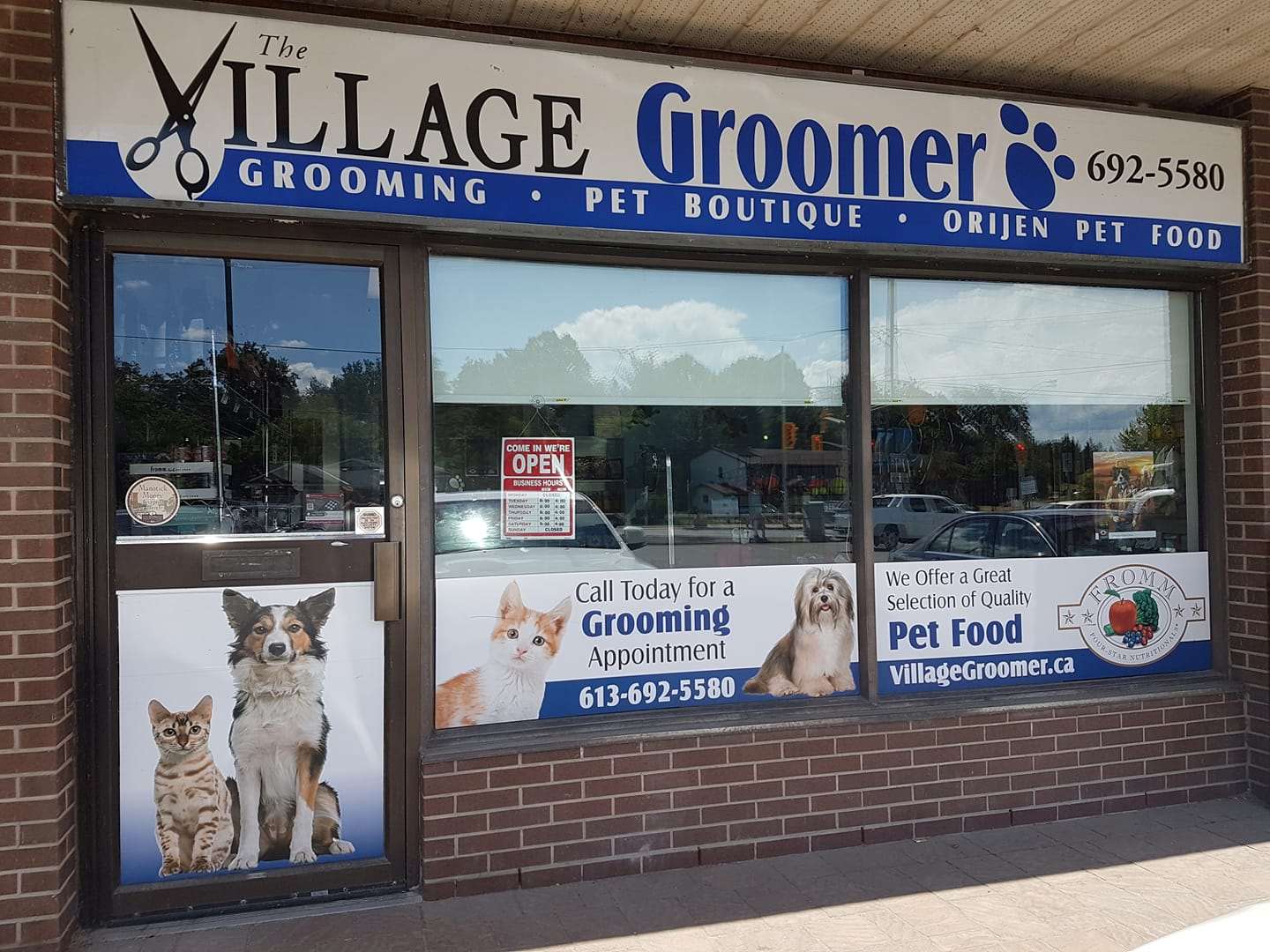 The Village Groomer Manotick, ON Pet Supplies