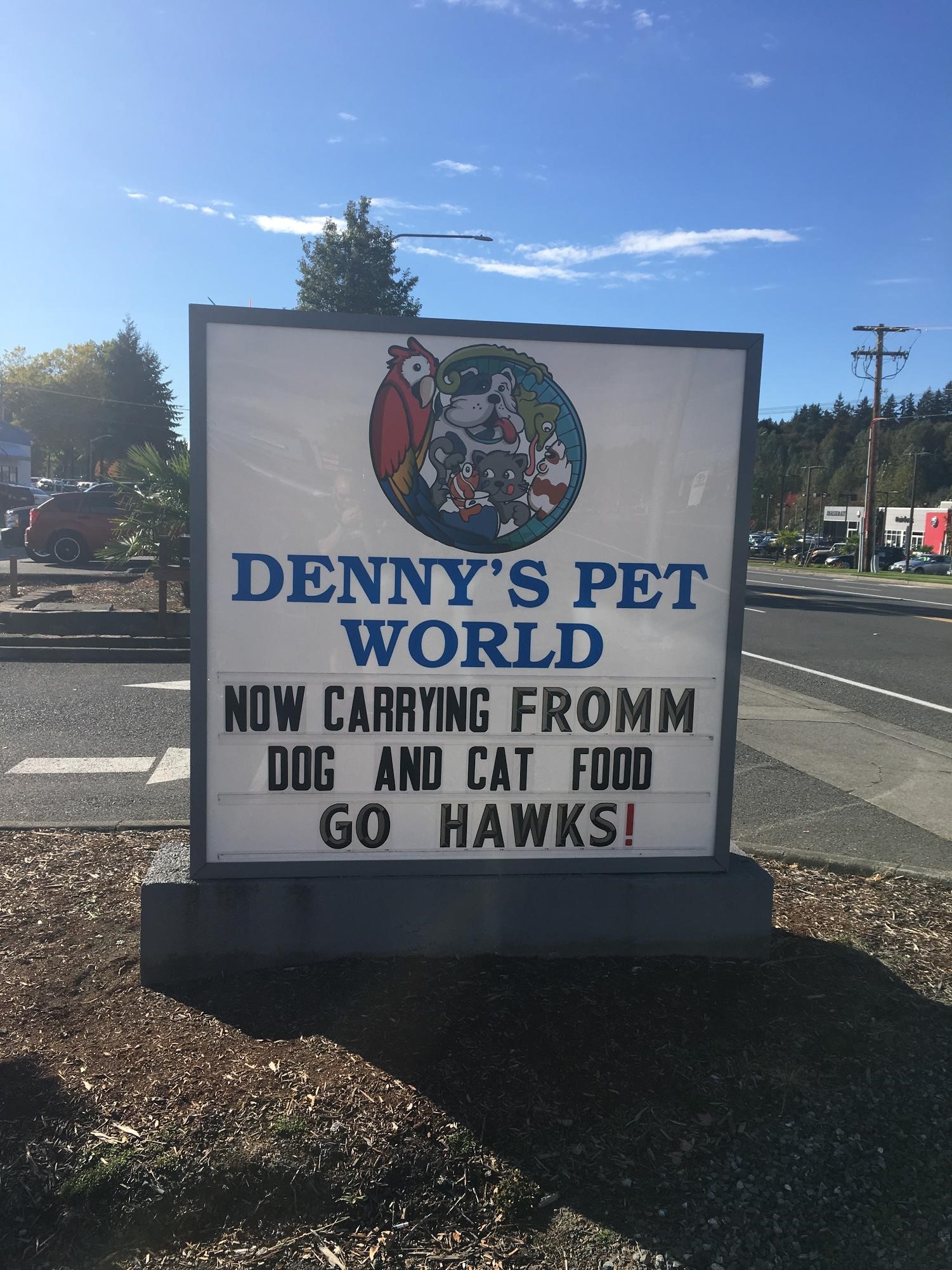 Denny's Pet World Kirkland, WA Pet Supplies