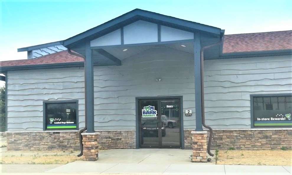 The Bark Market LLC Delavan, WI Pet Supplies