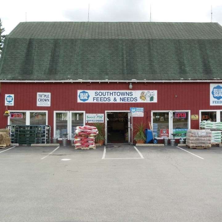 Southtowns Feeds & Needs Hamburg, NY Pet Supplies