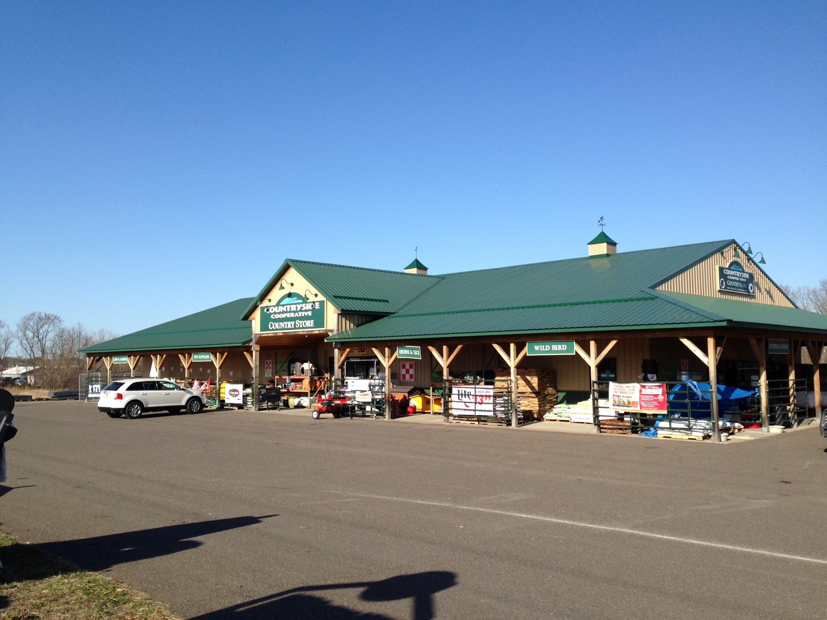 Countryside Cooperative Amery, WI Pet Supplies