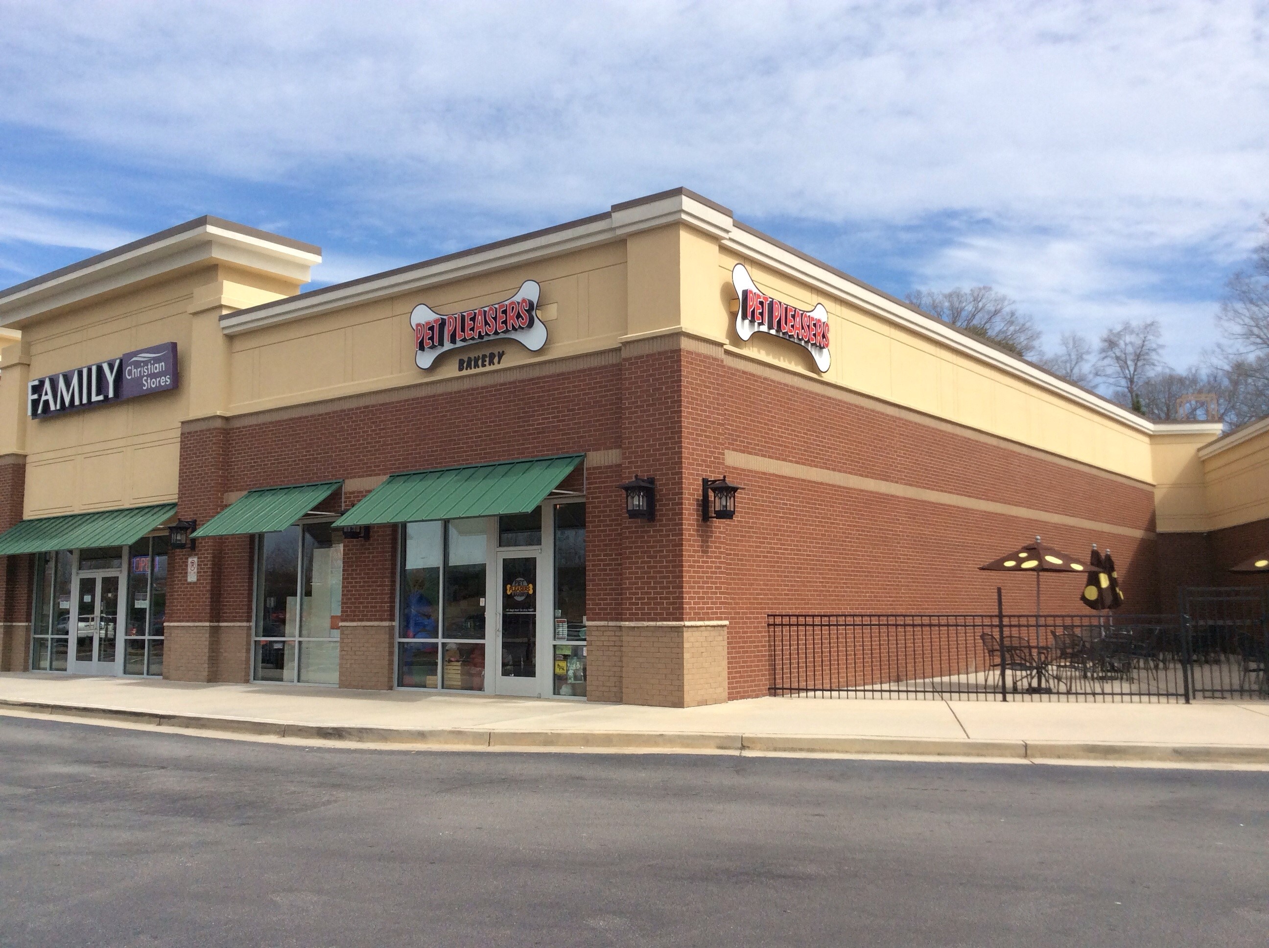 Pet Pleasers Bakery Gainesville, GA Pet Supplies