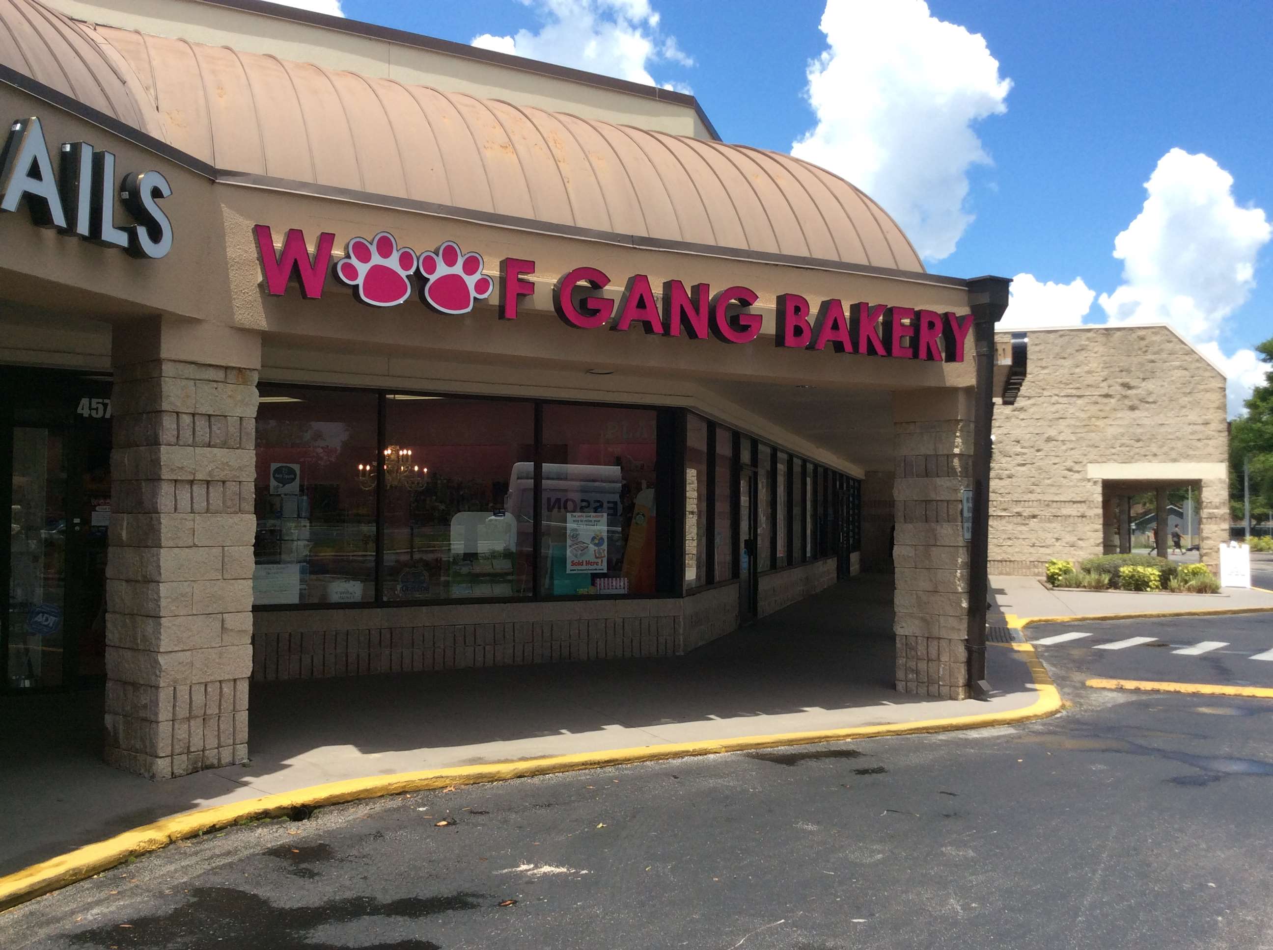 Woof Gang Bakery & Grooming Orlando, FL Pet Supplies