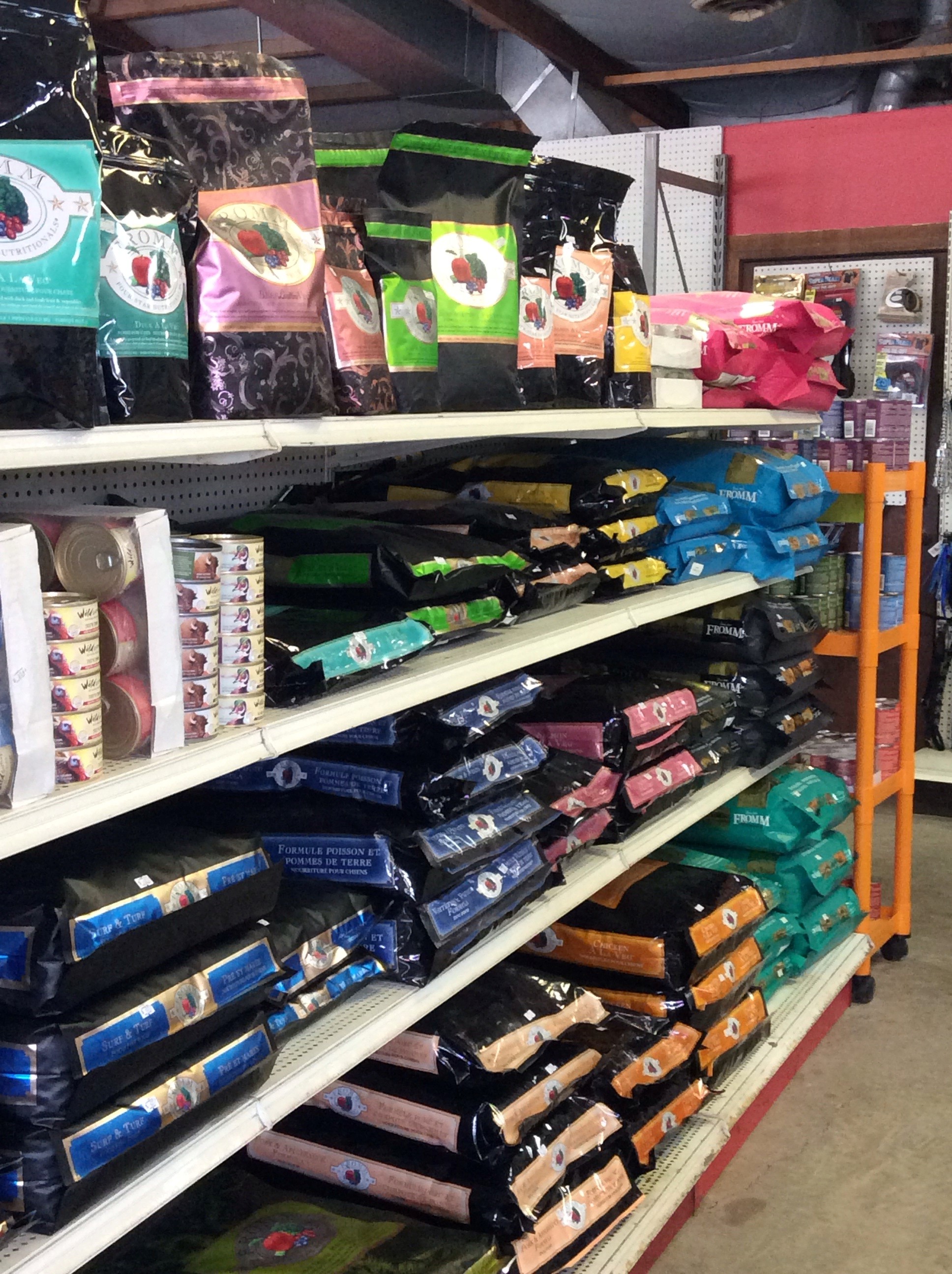 Ludwigs feed Store Lemont, IL Pet Supplies