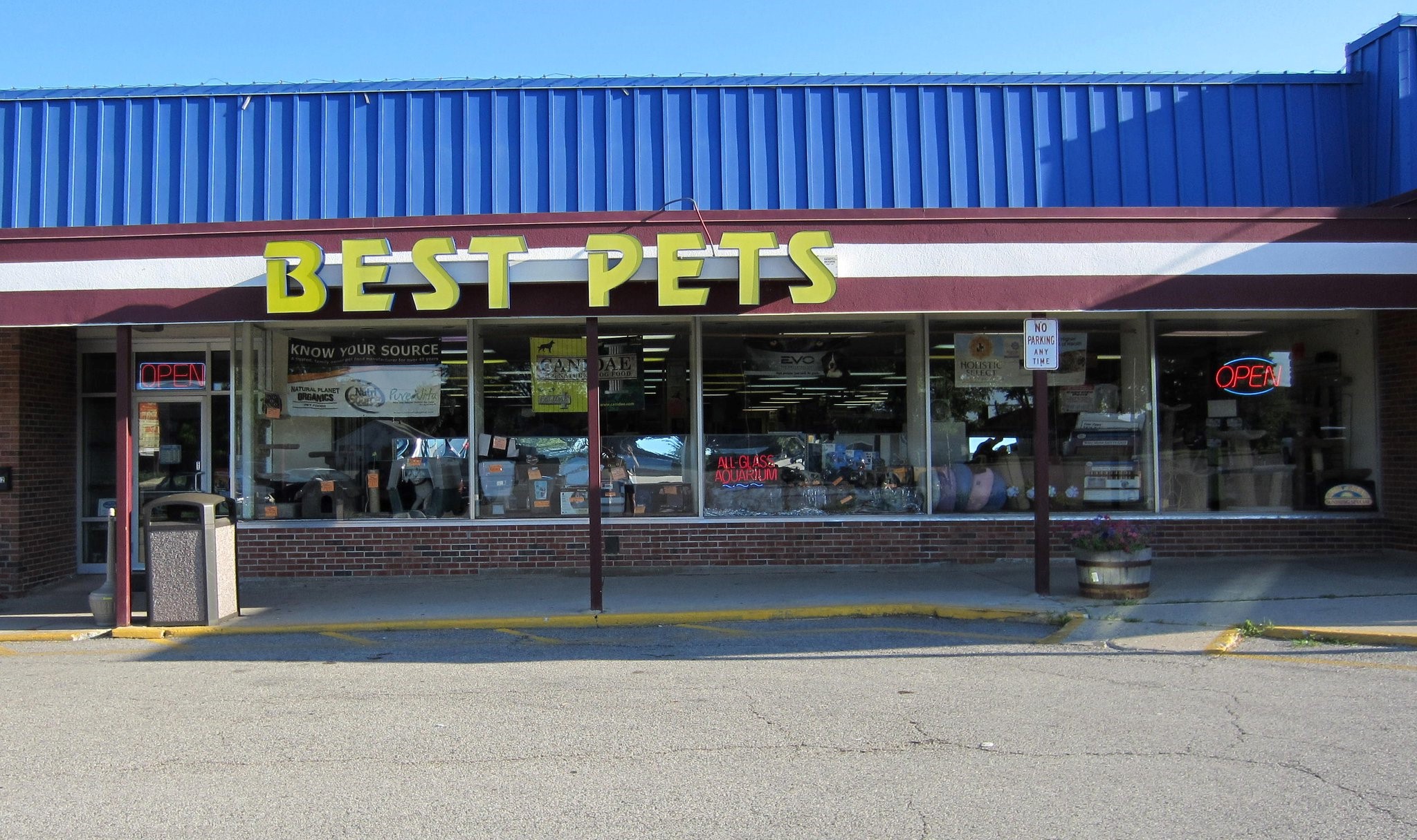 Best Pets, Ltd. Antioch, IL Pet Supplies