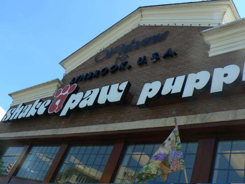 Shake A Paw Lynbrook, NY Pet Supplies