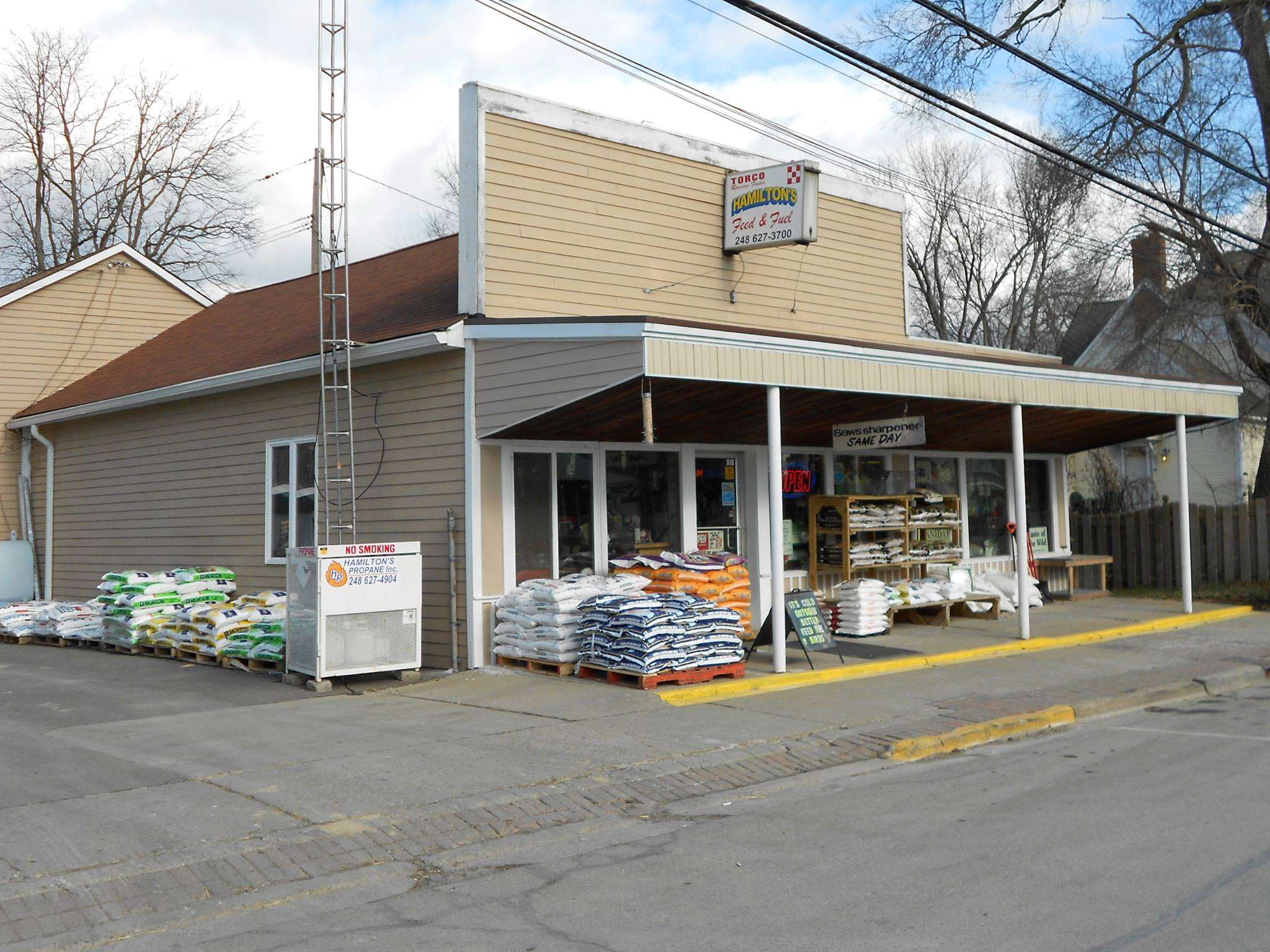 Hamilton's of Ortonville Ortonville, MI Pet Supplies