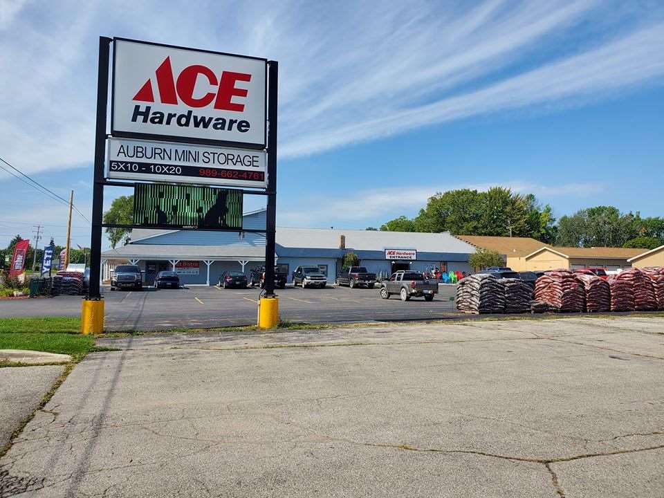Auburn Ace Hardware Auburn, MI Pet Supplies