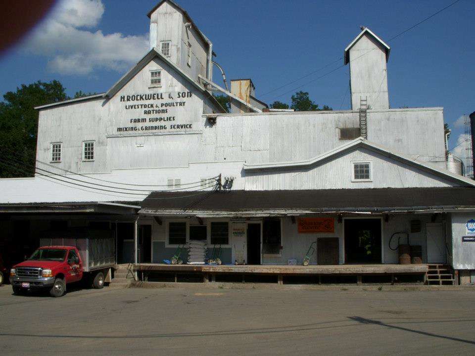 Rockwell's Feed & Pet Supply Wellboro, PA Pet Supplies