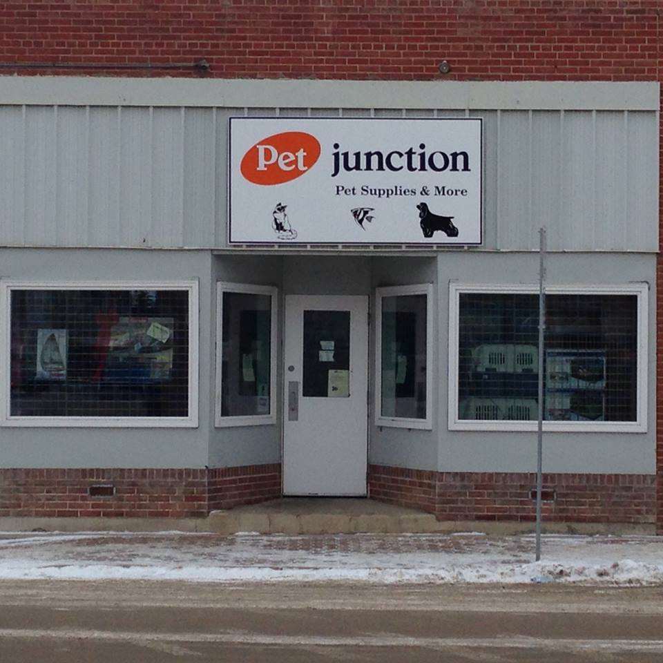 Pet Junction 7954 Dauphin, MB Pet Supplies