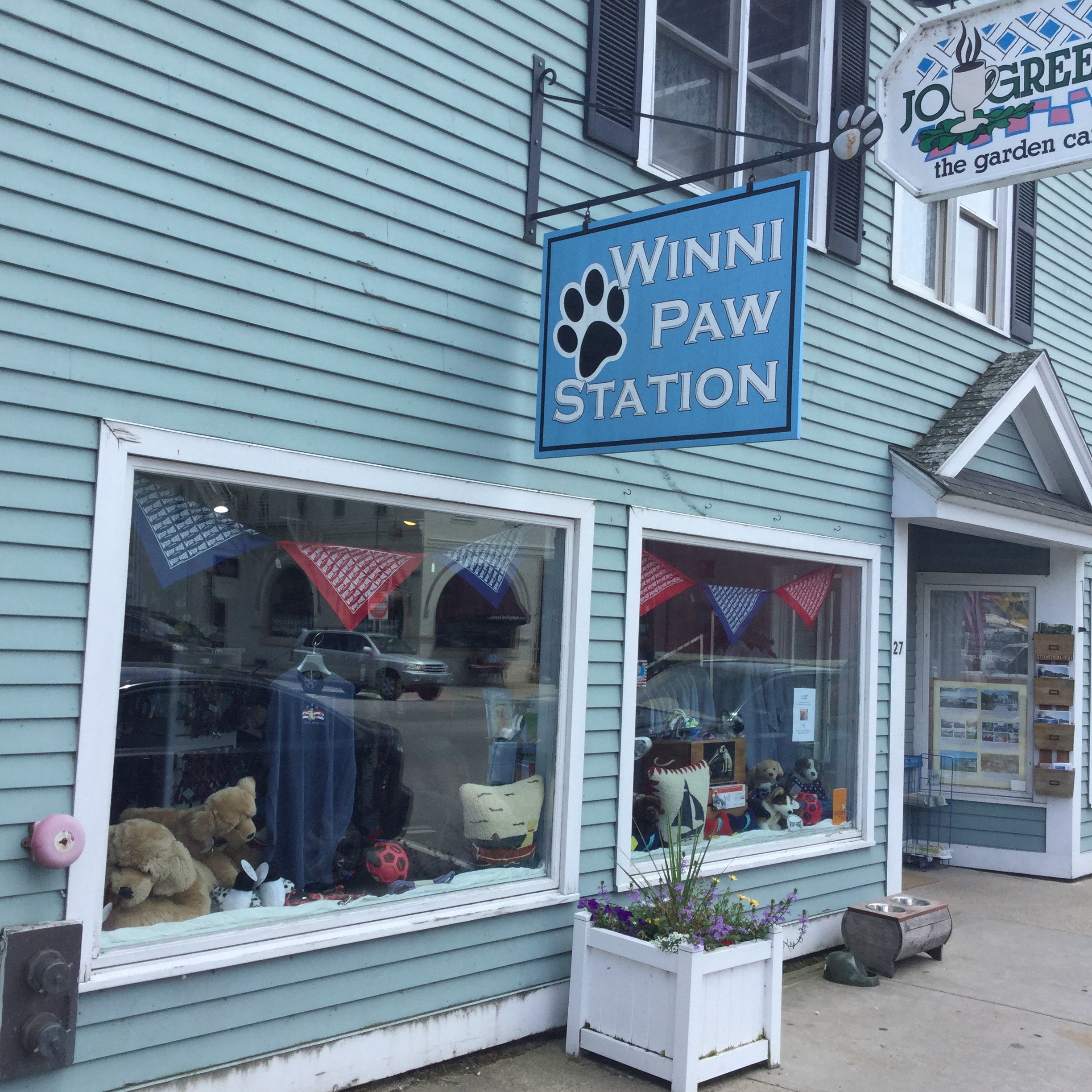 Winni Paw Station Wolfeboro, NH Pet Supplies