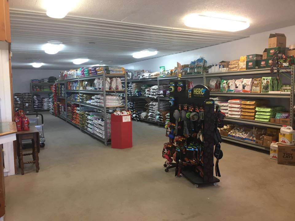 Backyard Feed Store Eagle River, WI Pet Supplies