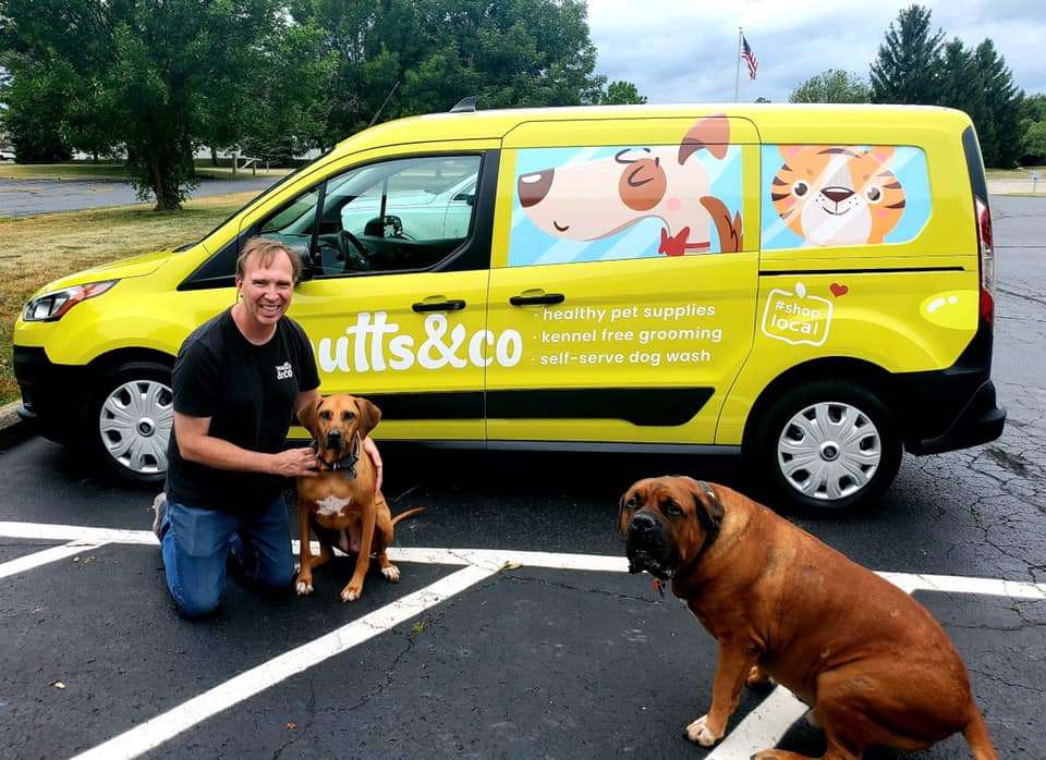 Mutts & Co. Grove City, OH Pet Supplies