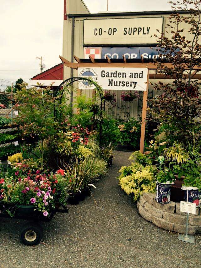 CoOp Supply Arlington, WA Pet Supplies