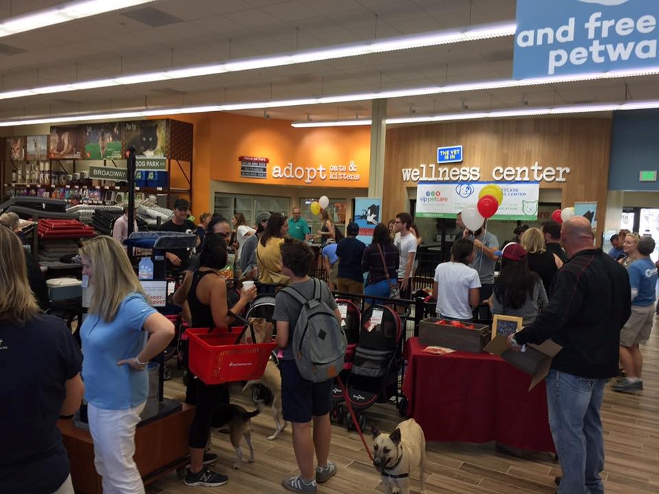 Pet Food Express Daly City, CA Pet Supplies