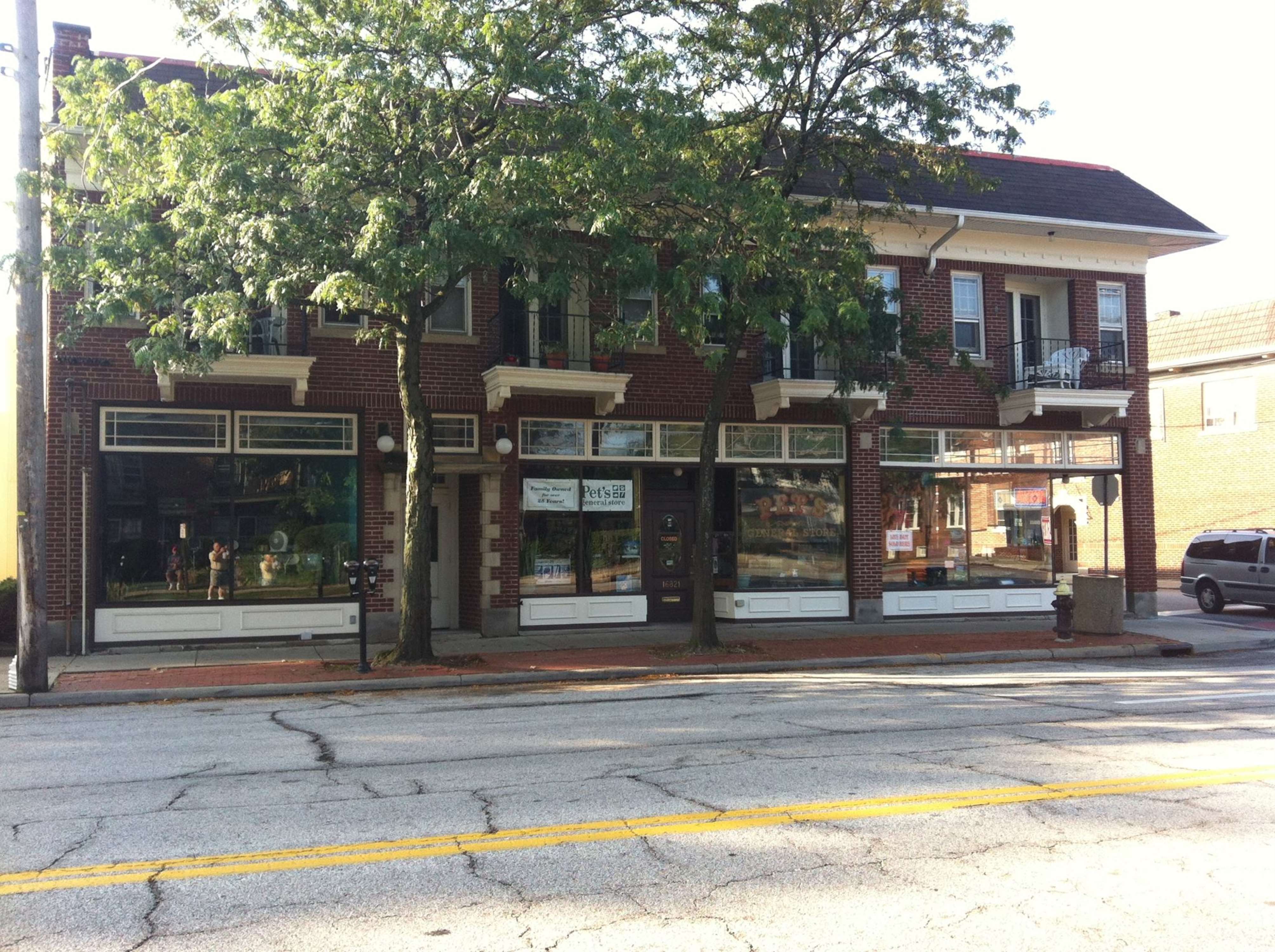 Pet's General Store Lakewood, OH Pet Supplies