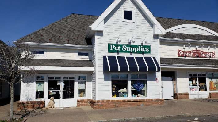 Hampton Bays Pet Store