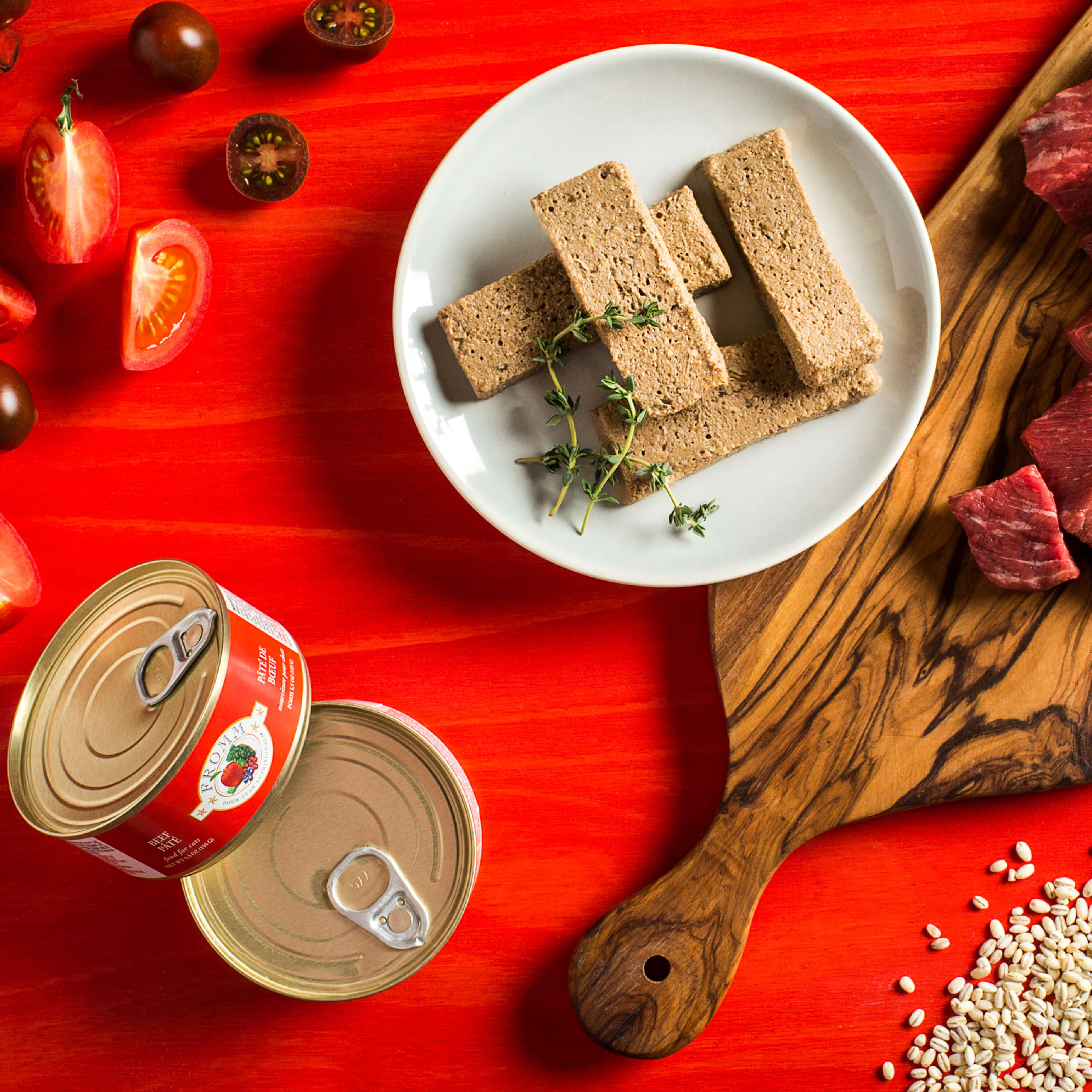 FourStarCatCan-pate-Lifestyle_Beef