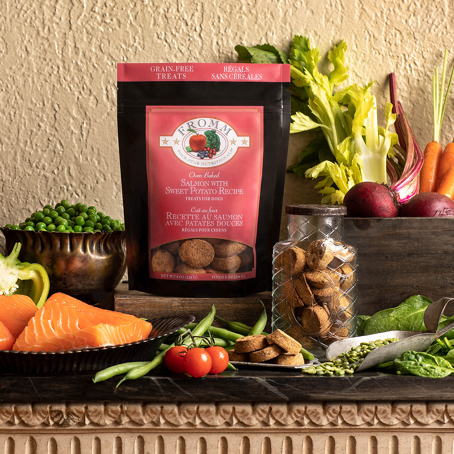 FourStarTreat-lifestyle_SalmonSweetPotato